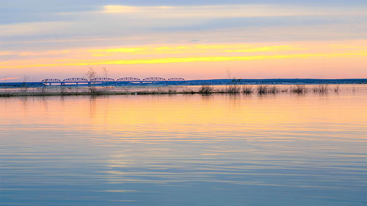 微信人工投票渠道揭秘：如何在这条暗流中获得无数支持票？ 二