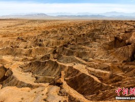 「柴达木盆地雅丹地貌形成原因」柴达木盆地雅丹地貌的物质基础多为河湖相沉积物的原因✅