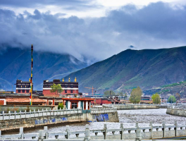 西北旅游必去十大景点有哪些_西北旅游必去十大景点有哪些城市