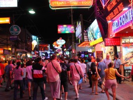 泰国曼谷酒吧一条街叫什么名字_泰国曼谷酒吧一条街叫什么名字来着