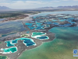 青海翡翠湖航拍图片_青海翡翠湖航拍图片高清