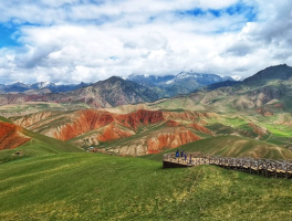 嘉峪关旅游攻略_甘肃嘉峪关旅游攻略