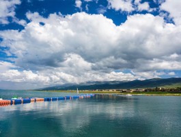 青海湖是淡水湖还是咸水湖海拔多高_青海湖是淡水湖还是咸水湖?青海湖有多大?